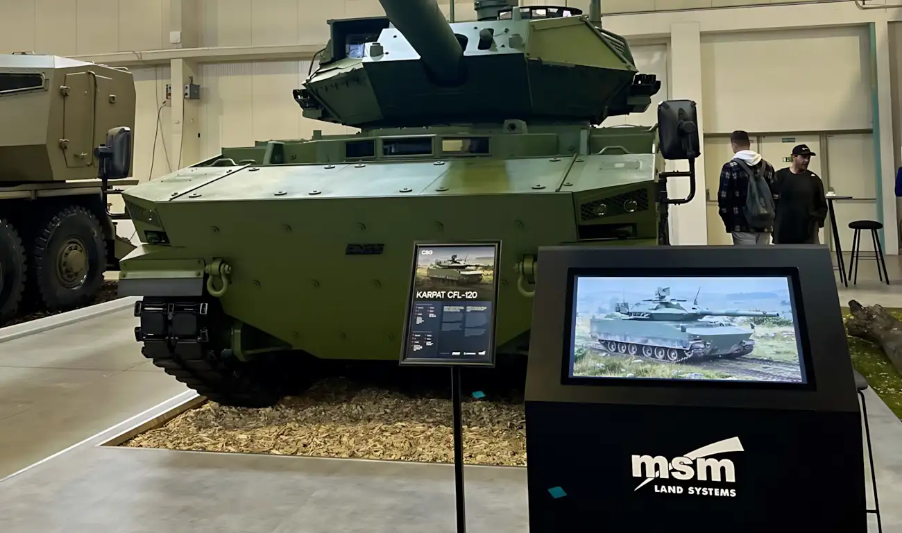 CFL-120 Karpat estreia na IDEB 2026 com canhão de 120 mm OTAN e torre já em combate