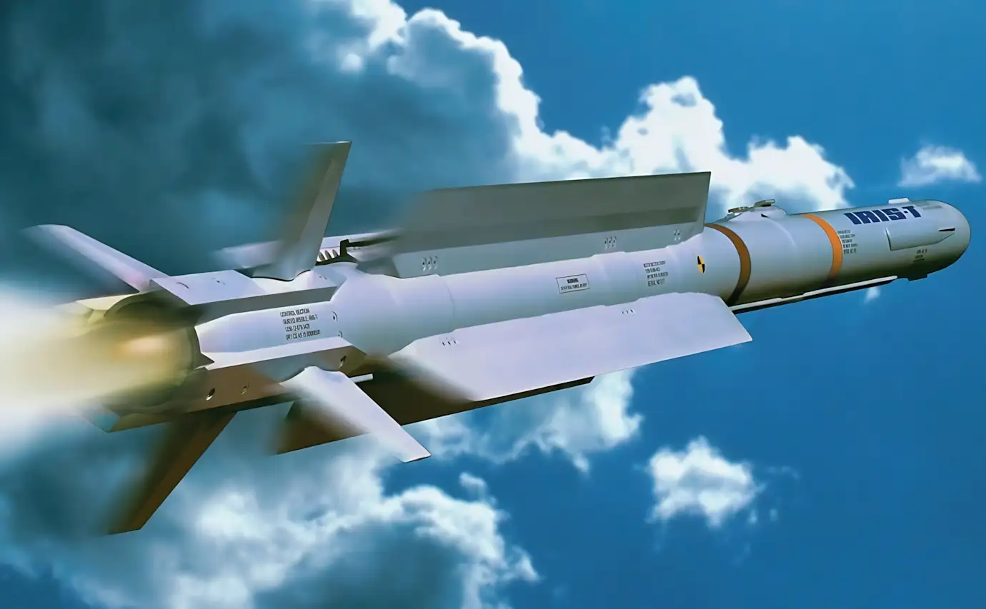 Diehl Defence e AEL Sistemas avançam com IRIS-T na disputa pela defesa aérea terrestre do Brasil